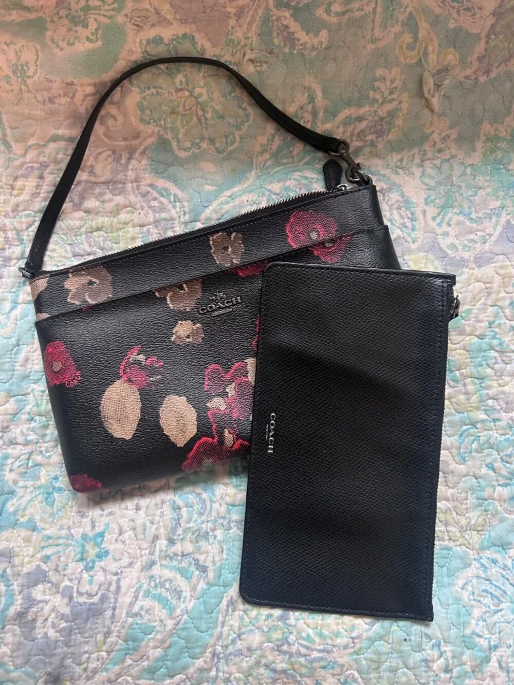 Coach beautiful wristlet